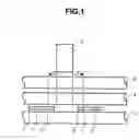 Fig. 02 - Composite magnetic head arranged so the reproducing elements do not overlap a pole of a recording element