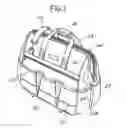 Fig. 02 - Pet carrier with wheels