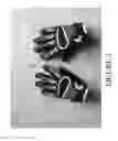 Fig. 04 - FOOTBALL TRAINING GLOVES