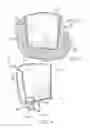 Fig. 18 - Child restraint with cupholder