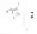 Fig. 06 - Two-handed object manipulations in virtual reality