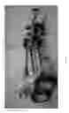 Fig. 07 - Vehicle trailer with engagement arm assemblies