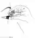 Fig. 04 - Method of curling eyelashes